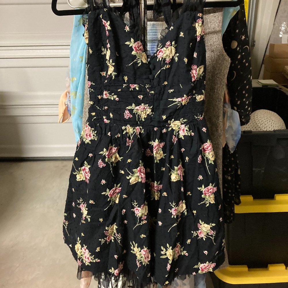 Guess Floral Lace Overlay Dress - Black, Size 3 (Juniors)